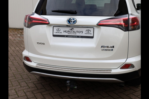 Toyota RAV4 2.5 Hybrid AWD Executive | Schuifdak | 360 Camera | Trekhaak Toyota RAV4 2.5 Hybrid AWD Executive | Schuifdak | 360 Camera | Trekhaak