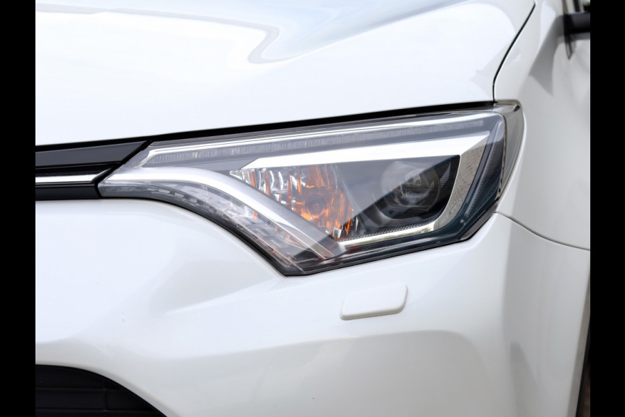 Toyota RAV4 2.5 Hybrid AWD Executive | Schuifdak | 360 Camera | Trekhaak Toyota RAV4 2.5 Hybrid AWD Executive | Schuifdak | 360 Camera | Trekhaak