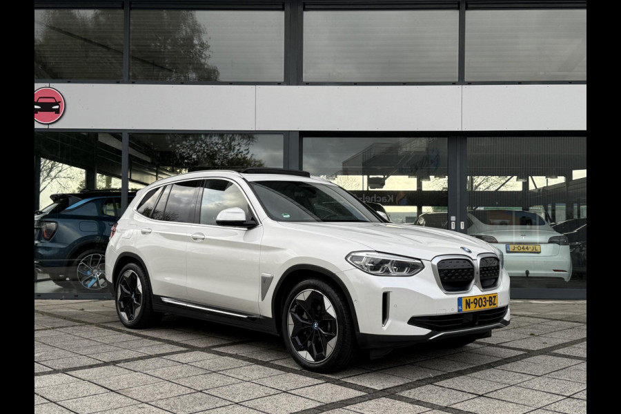 BMW iX3 High Executive 80 kWh | Trekhaak | Panorama | Leder | Navi | 360 Camera | BMW iX3 High Executive 80 kWh | Trekhaak | Panorama | Leder | Navi | 360 Camera |