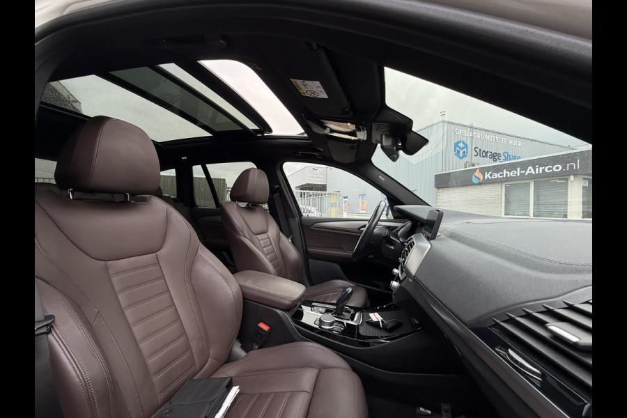 BMW iX3 High Executive 80 kWh | Trekhaak | Panorama | Leder | Navi | 360 Camera | BMW iX3 High Executive 80 kWh | Trekhaak | Panorama | Leder | Navi | 360 Camera |