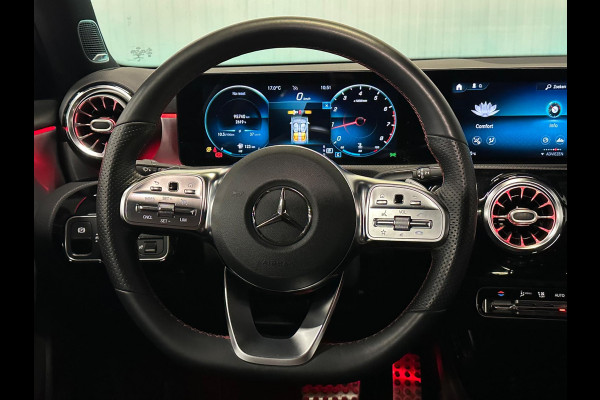 Mercedes-Benz A-Klasse 180 Premium Plus | PANO | MEMORY SEATS | AMG | AMBIENCE