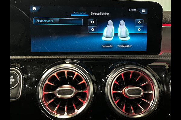 Mercedes-Benz A-Klasse 180 Premium Plus | PANO | MEMORY SEATS | AMG | AMBIENCE