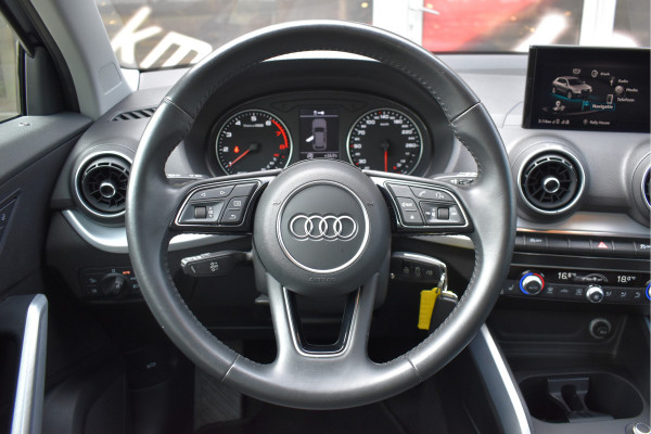 Audi Q2 30 TFSI Sport S line Edition / Parkeersensoren / LED / Multimedia / Cruise Control / Navigatie