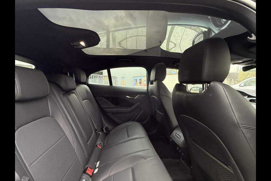 Jaguar I-PACE EV400 Business SE 90 kWh | Navi | Panorama | Leder | Camera Jaguar I-PACE EV400 Business SE 90 kWh | Navi | Panorama | Leder | Camera