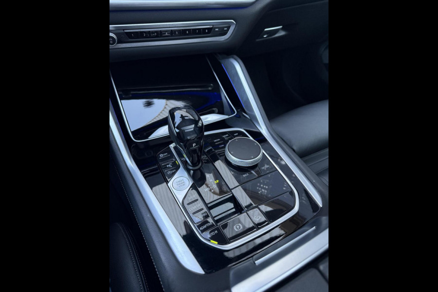 BMW X6 xDrive40i High Executive|Pano | M Pack