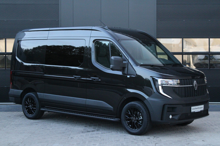 Renault Master T35 2.0 dCi 170pk L2H2 Extra DC - Navigatie - Camera - 270 gr deuren - Parkeersensoren - Draadloos laden - Rijklaar