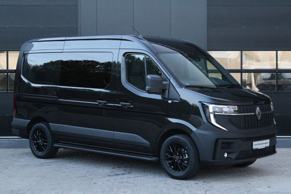 Renault Master T35 2.0 dCi 170pk L2H2 Extra DC - Navigatie - Camera - 270 gr deuren - Parkeersensoren - Draadloos laden - Rijklaar