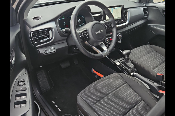 Kia Stonic 1.0 T-GDi MHEV DynamicPlusLine | Automaat | Stoel- en Stuurverwarming | Navi | Cimate Control | Cruise Control | Key-less | Kia Stonic 1.0 T-GDi MHEV DynamicPlusLine | Automaat | Stoel- en Stuurverwarming | Navi | Cimate Control | Cruise Control | Key-less |