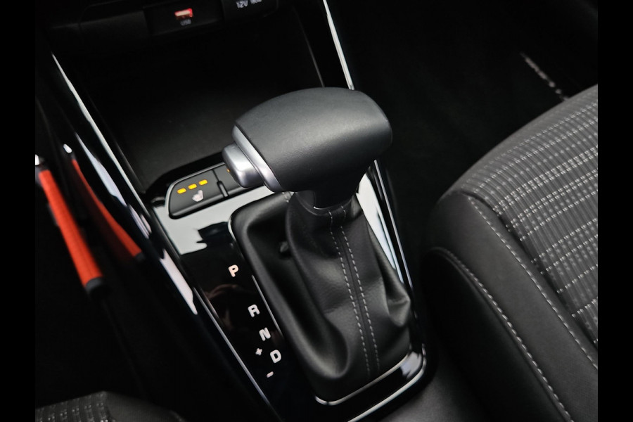 Kia Stonic 1.0 T-GDi MHEV DynamicPlusLine | Automaat | Stoel- en Stuurverwarming | Navi | Cimate Control | Cruise Control | Key-less | Kia Stonic 1.0 T-GDi MHEV DynamicPlusLine | Automaat | Stoel- en Stuurverwarming | Navi | Cimate Control | Cruise Control | Key-less |