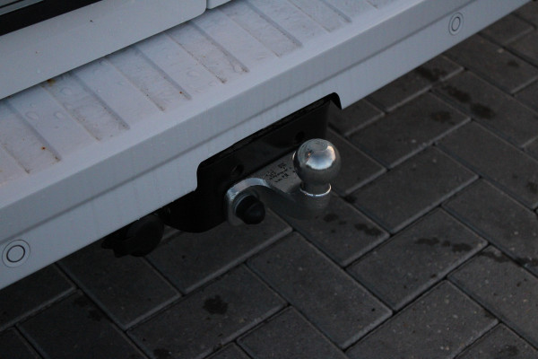 Renault Trafic 2.0 Blue dCi 170 T30 L2H1 Extra 170pk - 2x Schuifdeur - Betimmering - Stoelverwarming - Trekhaak - Camera - LED - Blind Spot - R