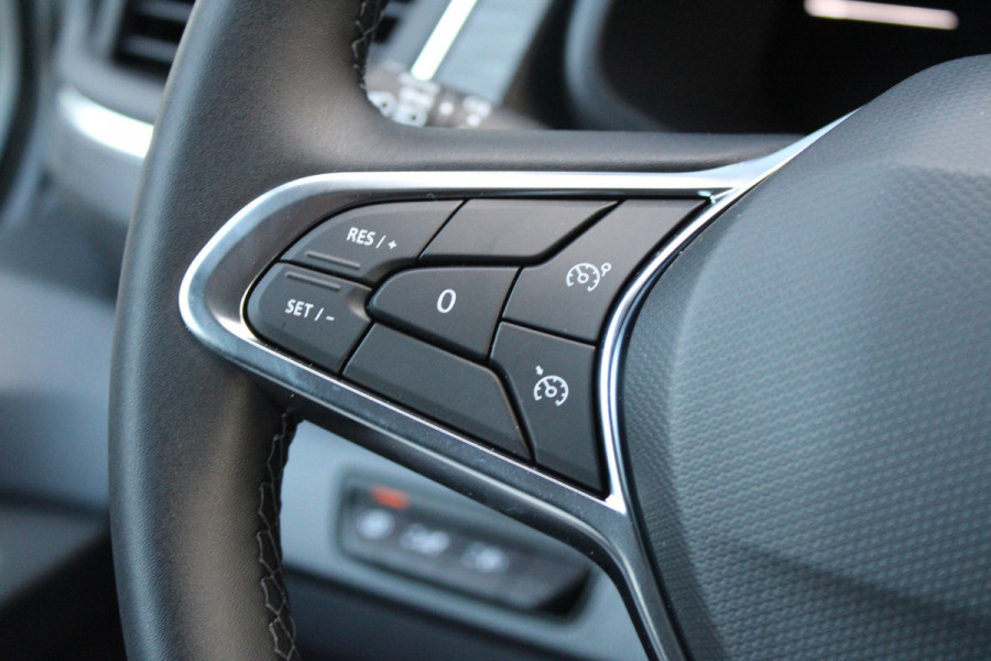 Renault Trafic 2.0 Blue dCi 170 T30 L2H1 Extra 170pk - 2x Schuifdeur - Betimmering - Stoelverwarming - Trekhaak - Camera - LED - Blind Spot - R