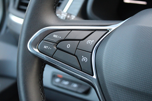 Renault Trafic 2.0 Blue dCi 170 T30 L2H1 Extra 170pk - 2x Schuifdeur - Betimmering - Stoelverwarming - Trekhaak - Camera - LED - Blind Spot - R