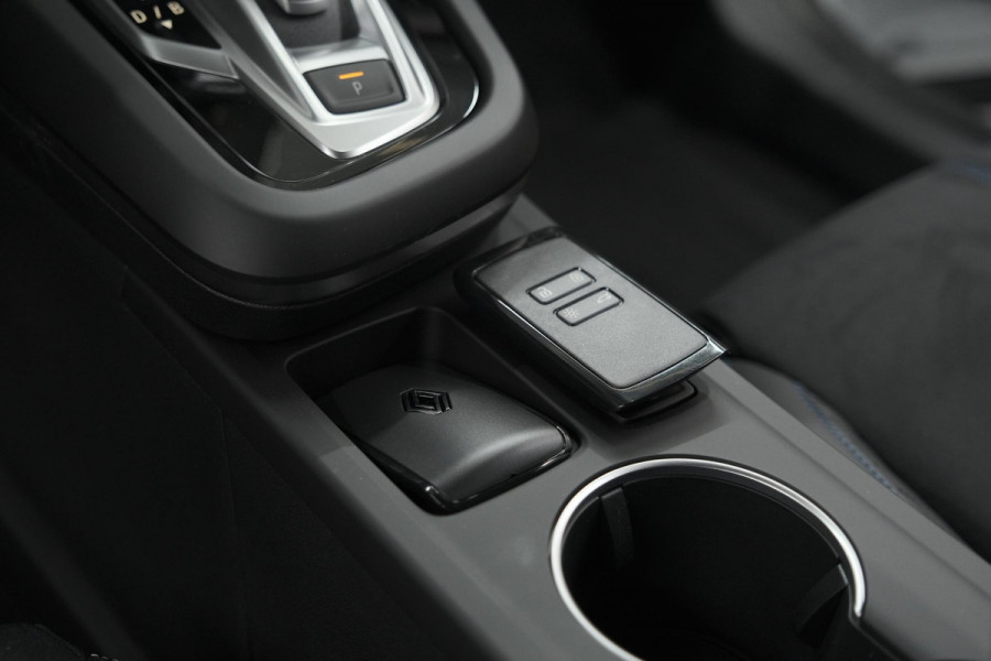 Renault Arkana 1.6 E-Tech hybrid 145 Esprit Alpine | 360 Camera | Adaptieve Cruise Control | Pack Winter | Dodehoekdetectie Renault Arkana 1.6 E-Tech hybrid 145 Esprit Alpine | 360 Camera | Adaptieve Cruise Control | Pack Winter | Dodehoekdetectie