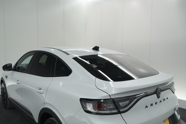 Renault Arkana 1.6 E-Tech hybrid 145 Esprit Alpine | 360 Camera | Adaptieve Cruise Control | Pack Winter | Dodehoekdetectie Renault Arkana 1.6 E-Tech hybrid 145 Esprit Alpine | 360 Camera | Adaptieve Cruise Control | Pack Winter | Dodehoekdetectie