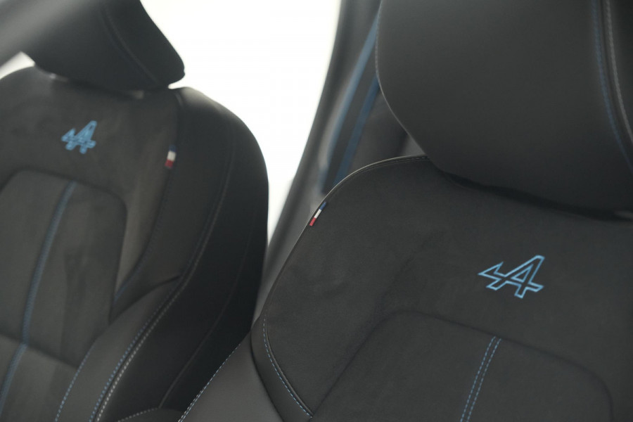 Renault Arkana 1.6 E-Tech hybrid 145 Esprit Alpine | 360 Camera | Adaptieve Cruise Control | Pack Winter | Dodehoekdetectie Renault Arkana 1.6 E-Tech hybrid 145 Esprit Alpine | 360 Camera | Adaptieve Cruise Control | Pack Winter | Dodehoekdetectie