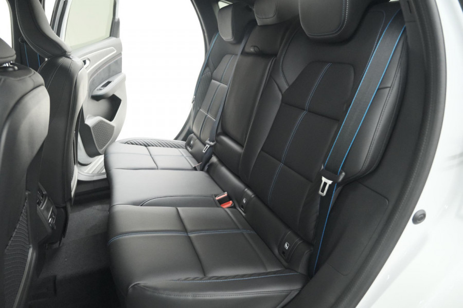 Renault Arkana 1.6 E-Tech hybrid 145 Esprit Alpine | 360 Camera | Adaptieve Cruise Control | Pack Winter | Dodehoekdetectie Renault Arkana 1.6 E-Tech hybrid 145 Esprit Alpine | 360 Camera | Adaptieve Cruise Control | Pack Winter | Dodehoekdetectie