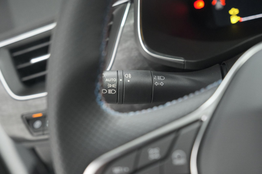 Renault Arkana 1.6 E-Tech hybrid 145 Esprit Alpine | 360 Camera | Adaptieve Cruise Control | Pack Winter | Dodehoekdetectie Renault Arkana 1.6 E-Tech hybrid 145 Esprit Alpine | 360 Camera | Adaptieve Cruise Control | Pack Winter | Dodehoekdetectie