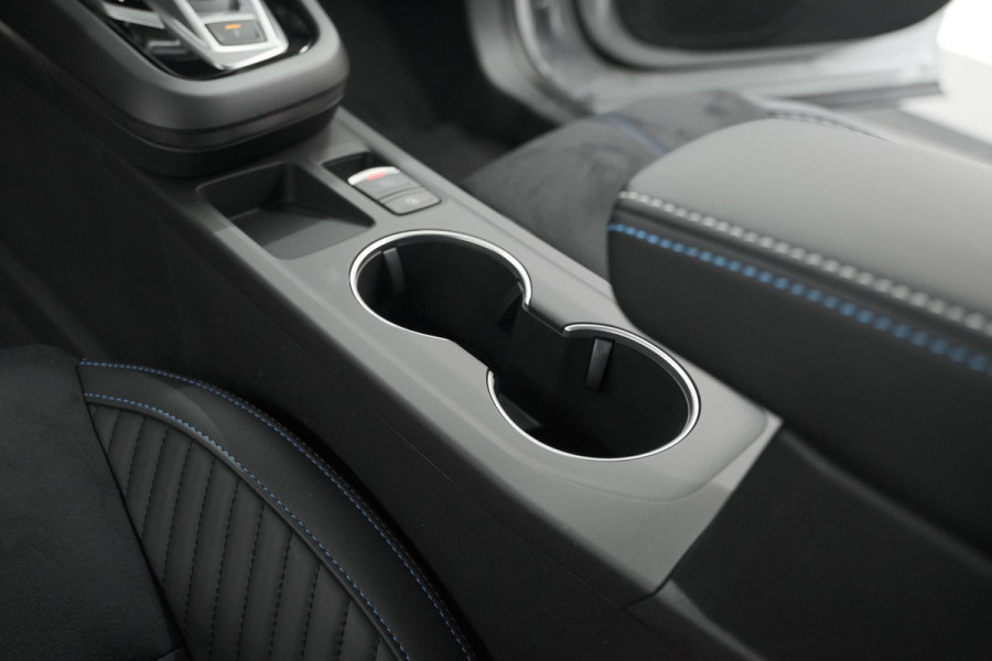 Renault Arkana 1.6 E-Tech hybrid 145 Esprit Alpine | 360 Camera | Adaptieve Cruise Control | Pack Winter | Dodehoekdetectie Renault Arkana 1.6 E-Tech hybrid 145 Esprit Alpine | 360 Camera | Adaptieve Cruise Control | Pack Winter | Dodehoekdetectie