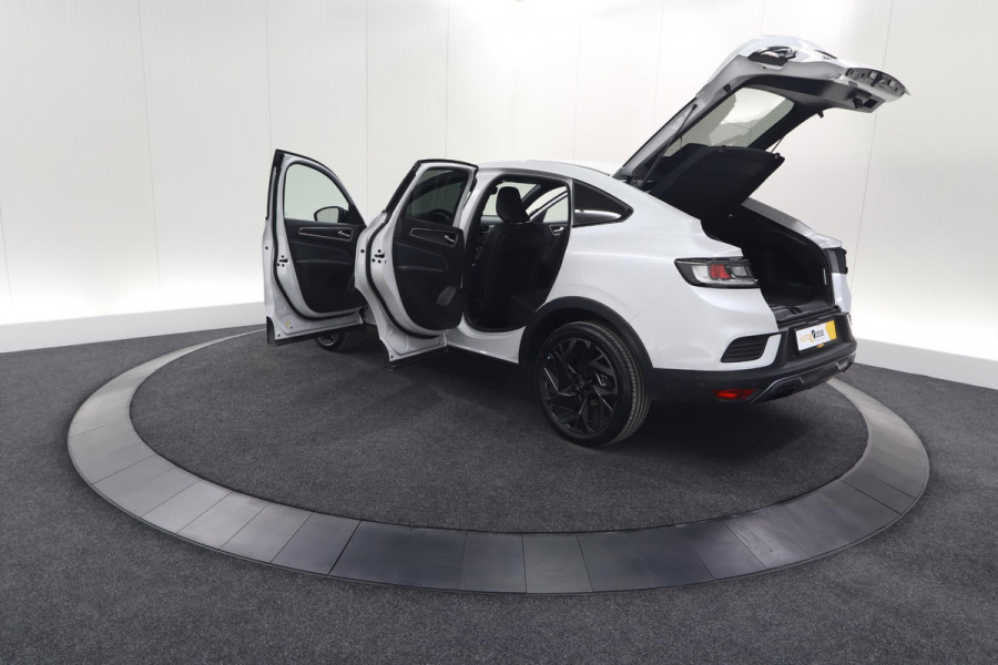 Renault Arkana 1.6 E-Tech hybrid 145 Esprit Alpine | 360 Camera | Adaptieve Cruise Control | Pack Winter | Dodehoekdetectie Renault Arkana 1.6 E-Tech hybrid 145 Esprit Alpine | 360 Camera | Adaptieve Cruise Control | Pack Winter | Dodehoekdetectie