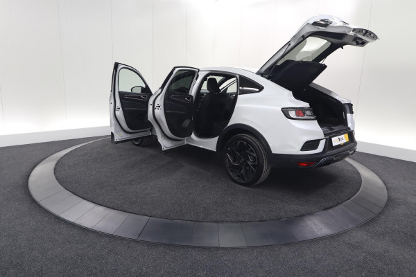 Renault Arkana 1.6 E-Tech hybrid 145 Esprit Alpine | 360 Camera | Adaptieve Cruise Control | Pack Winter | Dodehoekdetectie Renault Arkana 1.6 E-Tech hybrid 145 Esprit Alpine | 360 Camera | Adaptieve Cruise Control | Pack Winter | Dodehoekdetectie