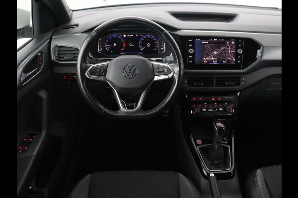 Volkswagen T-Cross 1.5 TSI Style R Line | Stoelverwarming | Trekhaak | Camera | Keyless | BEATS Sound | Virtual Cockpit | Carplay | Navigatie | Adaptive cruise | Climate control Volkswagen T-Cross 1.5 TSI Style R Line | Stoelverwarming | Trekhaak | Camera | Keyless | BEATS Sound | Virtual Cockpit | Carplay | Navigatie | Adaptive cruise | Climate control