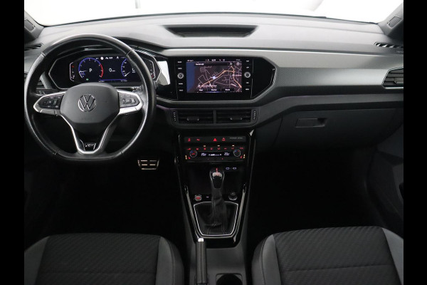 Volkswagen T-Cross 1.5 TSI Style R Line | Stoelverwarming | Trekhaak | Camera | Keyless | BEATS Sound | Virtual Cockpit | Carplay | Navigatie | Adaptive cruise | Climate control Volkswagen T-Cross 1.5 TSI Style R Line | Stoelverwarming | Trekhaak | Camera | Keyless | BEATS Sound | Virtual Cockpit | Carplay | Navigatie | Adaptive cruise | Climate control