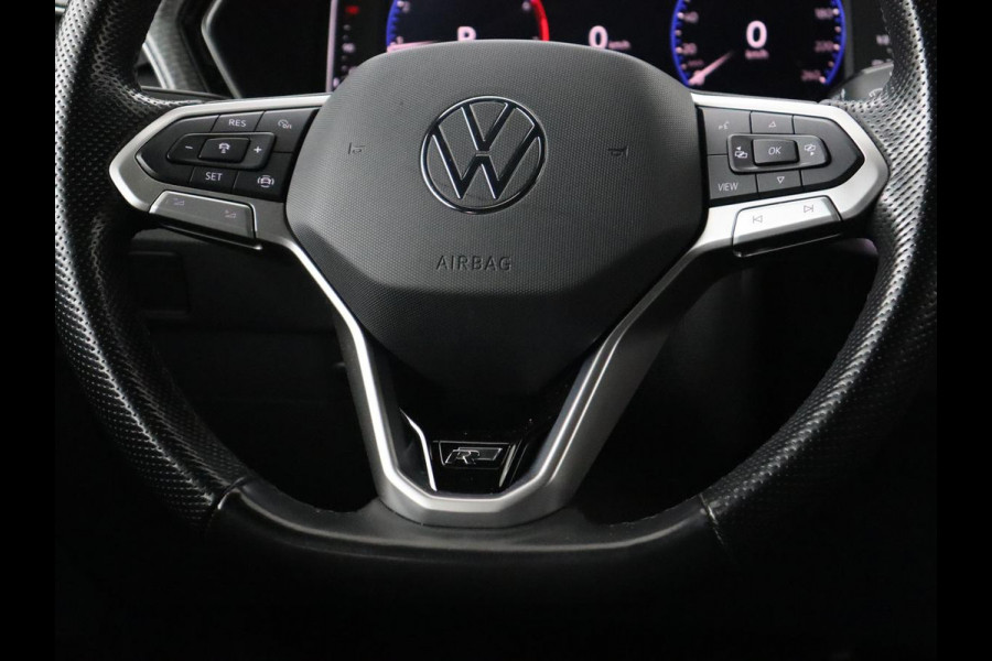Volkswagen T-Cross 1.5 TSI Style R Line | Stoelverwarming | Trekhaak | Camera | Keyless | BEATS Sound | Virtual Cockpit | Carplay | Navigatie | Adaptive cruise | Climate control Volkswagen T-Cross 1.5 TSI Style R Line | Stoelverwarming | Trekhaak | Camera | Keyless | BEATS Sound | Virtual Cockpit | Carplay | Navigatie | Adaptive cruise | Climate control