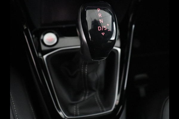 Volkswagen T-Cross 1.5 TSI Style R Line | Stoelverwarming | Trekhaak | Camera | Keyless | BEATS Sound | Virtual Cockpit | Carplay | Navigatie | Adaptive cruise | Climate control Volkswagen T-Cross 1.5 TSI Style R Line | Stoelverwarming | Trekhaak | Camera | Keyless | BEATS Sound | Virtual Cockpit | Carplay | Navigatie | Adaptive cruise | Climate control