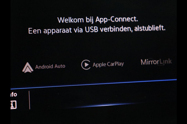 Volkswagen T-Cross 1.5 TSI Style R Line | Stoelverwarming | Trekhaak | Camera | Keyless | BEATS Sound | Virtual Cockpit | Carplay | Navigatie | Adaptive cruise | Climate control Volkswagen T-Cross 1.5 TSI Style R Line | Stoelverwarming | Trekhaak | Camera | Keyless | BEATS Sound | Virtual Cockpit | Carplay | Navigatie | Adaptive cruise | Climate control