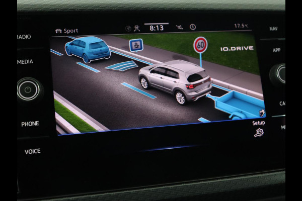 Volkswagen T-Cross 1.5 TSI Style R Line | Stoelverwarming | Trekhaak | Camera | Keyless | BEATS Sound | Virtual Cockpit | Carplay | Navigatie | Adaptive cruise | Climate control Volkswagen T-Cross 1.5 TSI Style R Line | Stoelverwarming | Trekhaak | Camera | Keyless | BEATS Sound | Virtual Cockpit | Carplay | Navigatie | Adaptive cruise | Climate control