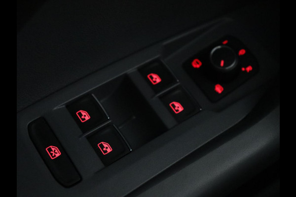 Volkswagen T-Cross 1.5 TSI Style R Line | Stoelverwarming | Trekhaak | Camera | Keyless | BEATS Sound | Virtual Cockpit | Carplay | Navigatie | Adaptive cruise | Climate control Volkswagen T-Cross 1.5 TSI Style R Line | Stoelverwarming | Trekhaak | Camera | Keyless | BEATS Sound | Virtual Cockpit | Carplay | Navigatie | Adaptive cruise | Climate control