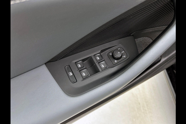 Volkswagen Passat Variant 1.5 eTSI 150PK Elegance Business CAMERA | AD-CRUISE | COMFORT-STOELEN