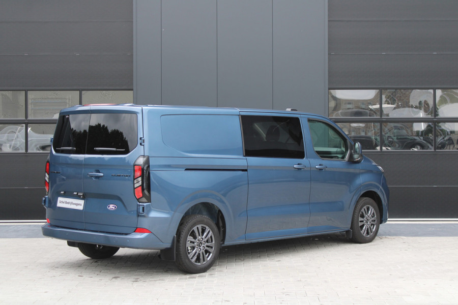 Ford Transit Custom 320 2.0 TDCI L2H1 Limited DC 170pk - Adaptive Cruise - Blind Spot - Navigatie - LED - Stoelverwarming - Rijklaar