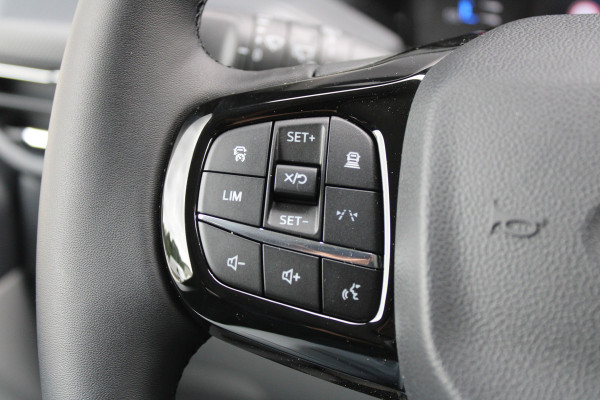 Ford Transit Custom 320 2.0 TDCI L2H1 Limited DC 170pk - Adaptive Cruise - Blind Spot - Navigatie - LED - Stoelverwarming - Rijklaar