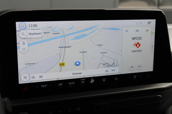 Ford Transit Custom 320 2.0 TDCI L2H1 Limited DC 170pk - Adaptive Cruise - Blind Spot - Navigatie - LED - Stoelverwarming - Rijklaar