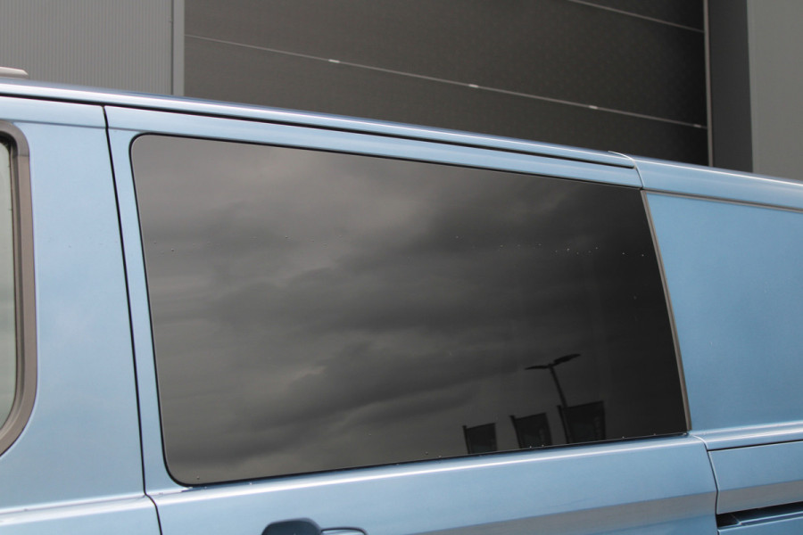 Ford Transit Custom 320 2.0 TDCI L2H1 Limited DC 170pk - Adaptive Cruise - Blind Spot - Navigatie - LED - Stoelverwarming - Rijklaar