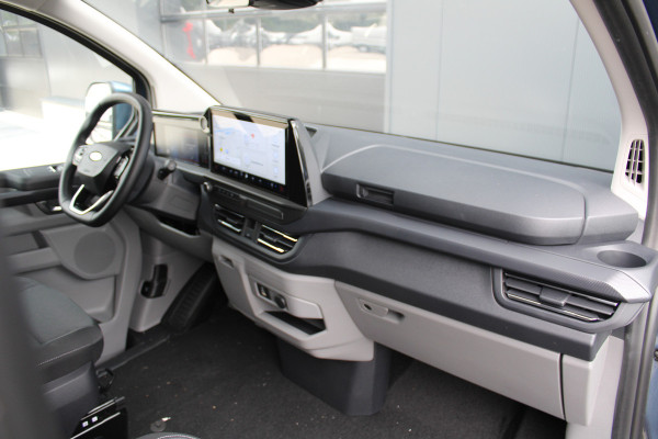 Ford Transit Custom 320 2.0 TDCI L2H1 Limited DC 170pk - Adaptive Cruise - Blind Spot - Navigatie - LED - Stoelverwarming - Rijklaar
