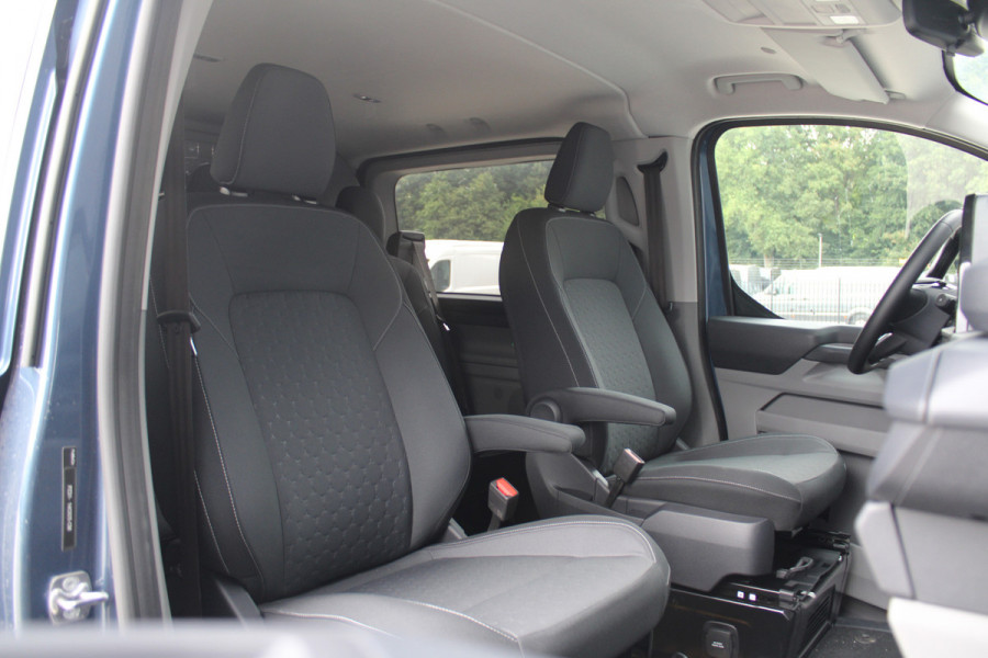 Ford Transit Custom 320 2.0 TDCI L2H1 Limited DC 170pk - Adaptive Cruise - Blind Spot - Navigatie - LED - Stoelverwarming - Rijklaar