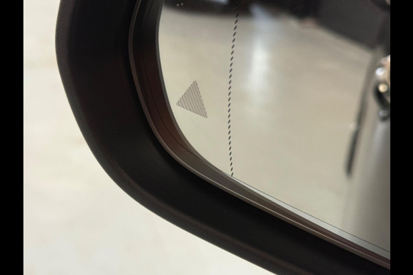 Mercedes-Benz A-Klasse AMG 35 4MATIC | Pano | schaalstoelen | keyless | aero pakket | stoelverkoeling