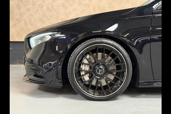 Mercedes-Benz A-Klasse AMG 35 4MATIC | Pano | schaalstoelen | keyless | aero pakket | stoelverkoeling