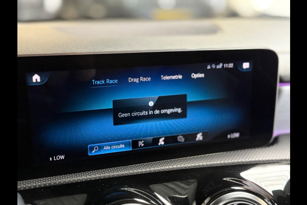 Mercedes-Benz A-Klasse AMG 35 4MATIC | Pano | schaalstoelen | keyless | aero pakket | stoelverkoeling