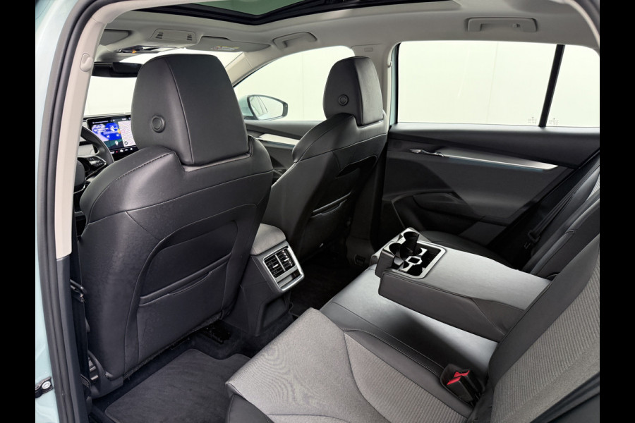Škoda ENYAQ iV 60 Trekhaak Panoramadak SOH 89% Camera Navi Ecc Apple Carplay Android Auto Cruise Control Pdc DAB Lmv 19" Keyless Led Connected services Origineel Nederlandse Auto Škoda ENYAQ iV 60 Trekhaak Panoramadak SOH 89% Camera Navi Ecc Apple Carplay Android Auto Cruise Control Pdc DAB Lmv 19" Keyless Led Connected services Origineel Nederlandse Auto