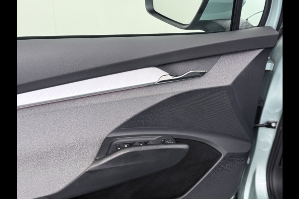 Škoda ENYAQ iV 60 Trekhaak Panoramadak SOH 89% Camera Navi Ecc Apple Carplay Android Auto Cruise Control Pdc DAB Lmv 19" Keyless Led Connected services Origineel Nederlandse Auto Škoda ENYAQ iV 60 Trekhaak Panoramadak SOH 89% Camera Navi Ecc Apple Carplay Android Auto Cruise Control Pdc DAB Lmv 19" Keyless Led Connected services Origineel Nederlandse Auto