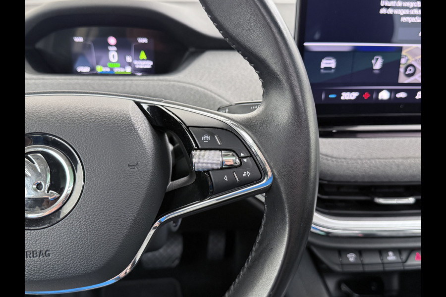 Škoda ENYAQ iV 60 Trekhaak Panoramadak SOH 89% Camera Navi Ecc Apple Carplay Android Auto Cruise Control Pdc DAB Lmv 19" Keyless Led Connected services Origineel Nederlandse Auto Škoda ENYAQ iV 60 Trekhaak Panoramadak SOH 89% Camera Navi Ecc Apple Carplay Android Auto Cruise Control Pdc DAB Lmv 19" Keyless Led Connected services Origineel Nederlandse Auto
