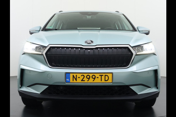 Škoda ENYAQ iV 60 Trekhaak Panoramadak SOH 89% Camera Navi Ecc Apple Carplay Android Auto Cruise Control Pdc DAB Lmv 19" Keyless Led Connected services Origineel Nederlandse Auto Škoda ENYAQ iV 60 Trekhaak Panoramadak SOH 89% Camera Navi Ecc Apple Carplay Android Auto Cruise Control Pdc DAB Lmv 19" Keyless Led Connected services Origineel Nederlandse Auto