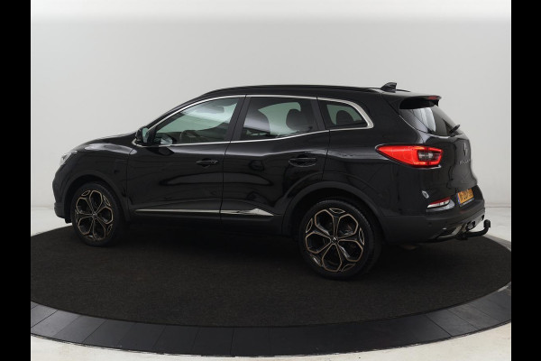 Renault Kadjar 1.3 TCe Black Edition | Trekhaak | Stoelverwarming | Adaptive cruise | Leder/Alcantara | Camera | BOSE Sound | Carplay | Keyless | Navigatie | Full LED