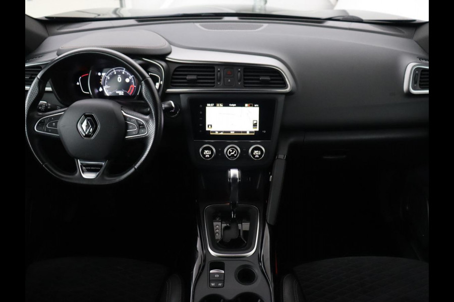 Renault Kadjar 1.3 TCe Black Edition | Trekhaak | Stoelverwarming | Adaptive cruise | Leder/Alcantara | Camera | BOSE Sound | Carplay | Keyless | Navigatie | Full LED