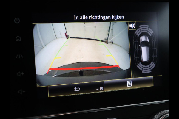 Renault Kadjar 1.3 TCe Black Edition | Trekhaak | Stoelverwarming | Adaptive cruise | Leder/Alcantara | Camera | BOSE Sound | Carplay | Keyless | Navigatie | Full LED