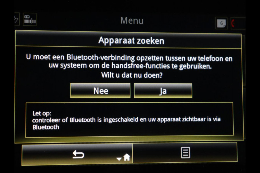 Renault Kadjar 1.3 TCe Black Edition | Trekhaak | Stoelverwarming | Adaptive cruise | Leder/Alcantara | Camera | BOSE Sound | Carplay | Keyless | Navigatie | Full LED