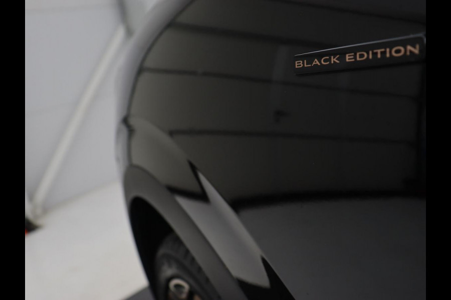 Renault Kadjar 1.3 TCe Black Edition | Trekhaak | Stoelverwarming | Adaptive cruise | Leder/Alcantara | Camera | BOSE Sound | Carplay | Keyless | Navigatie | Full LED